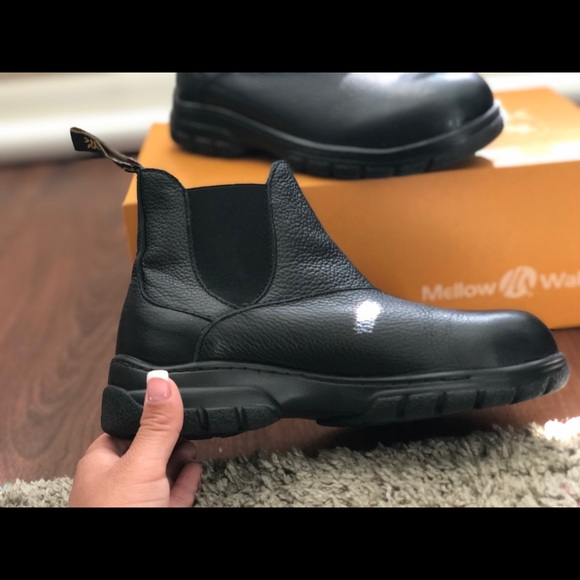 Mellow walk size 6 black slip on boots - Picture 2 of 6